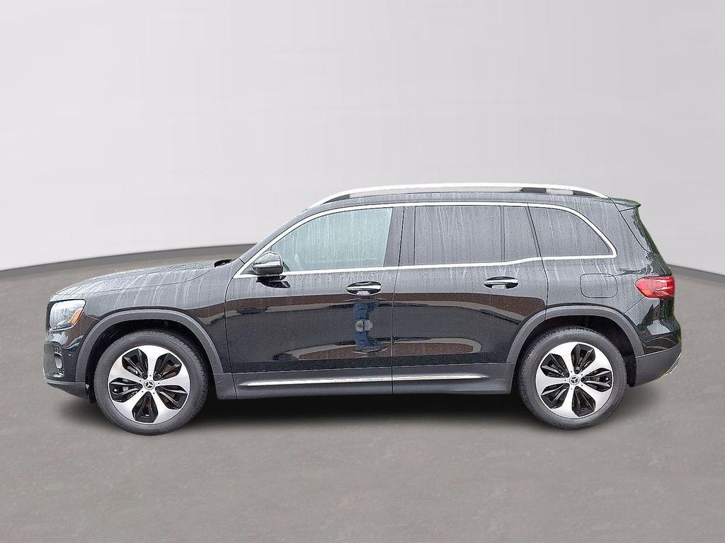 used 2025 Mercedes-Benz GLB 250 car, priced at $46,500