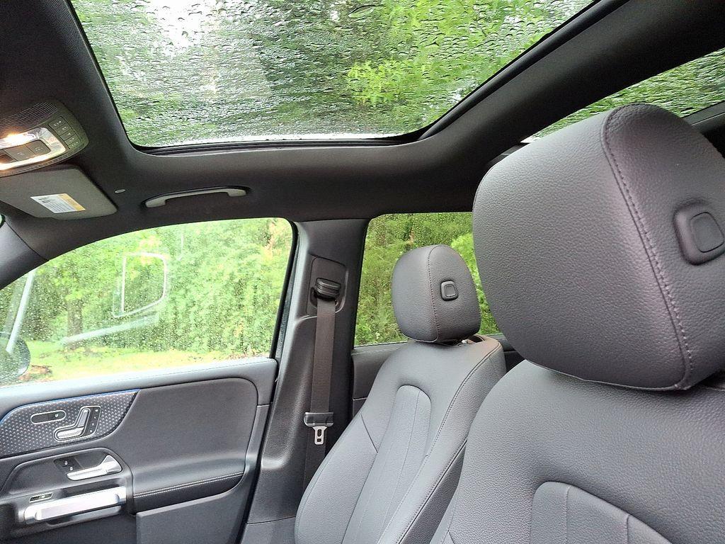 used 2025 Mercedes-Benz GLB 250 car, priced at $46,500