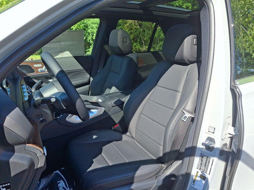 new 2025 Mercedes-Benz GLE 350 car, priced at $73,145