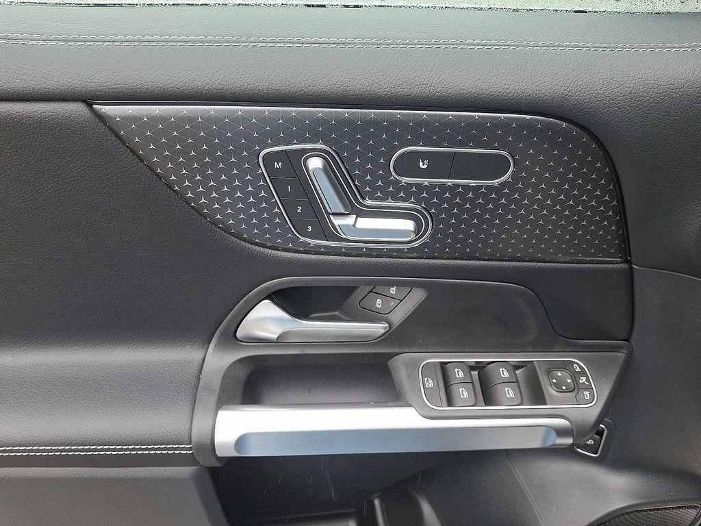 new 2026 Mercedes-Benz GLB 250 car, priced at $50,250