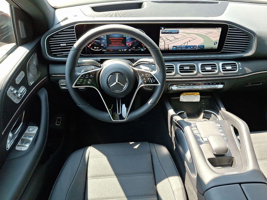 new 2025 Mercedes-Benz GLE 450 car, priced at $92,995