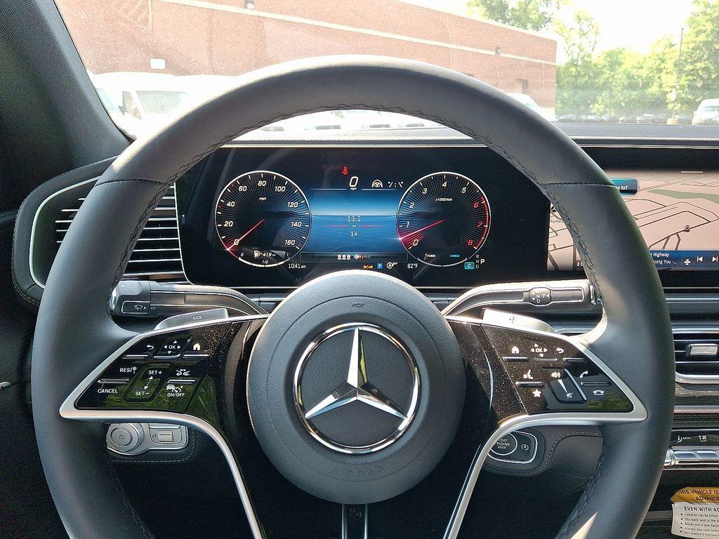 new 2025 Mercedes-Benz GLE 450 car, priced at $92,995