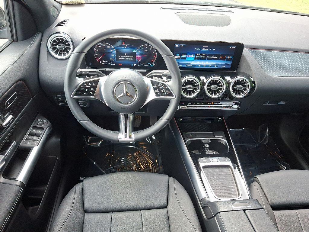 used 2025 Mercedes-Benz GLA 250 car, priced at $40,210