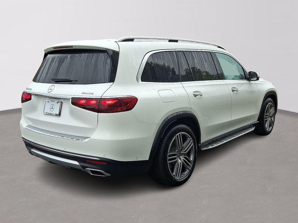 new 2026 Mercedes-Benz GLS 450 car, priced at $97,905