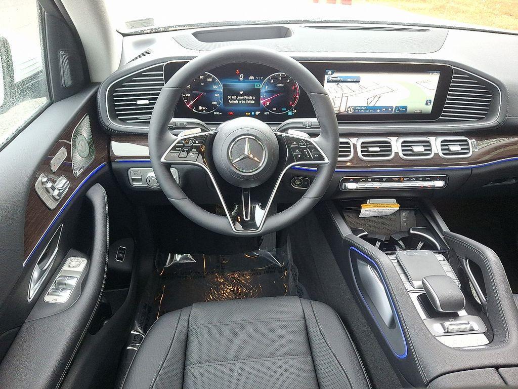 new 2026 Mercedes-Benz GLS 450 car, priced at $97,905