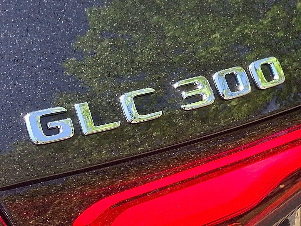 used 2025 Mercedes-Benz GLC 300 car, priced at $49,900