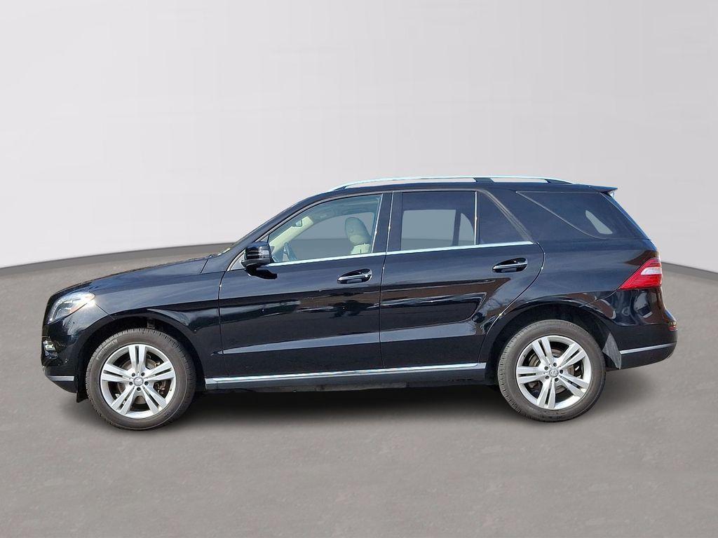 used 2013 Mercedes-Benz M-Class car, priced at $12,900