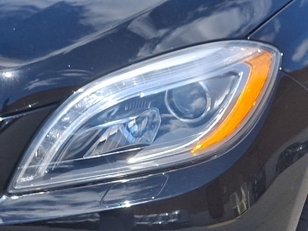used 2013 Mercedes-Benz M-Class car, priced at $10,000