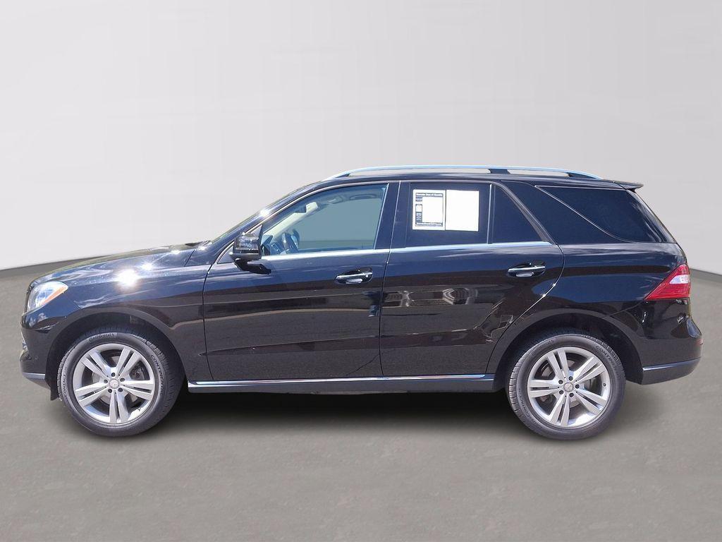used 2013 Mercedes-Benz M-Class car, priced at $10,000