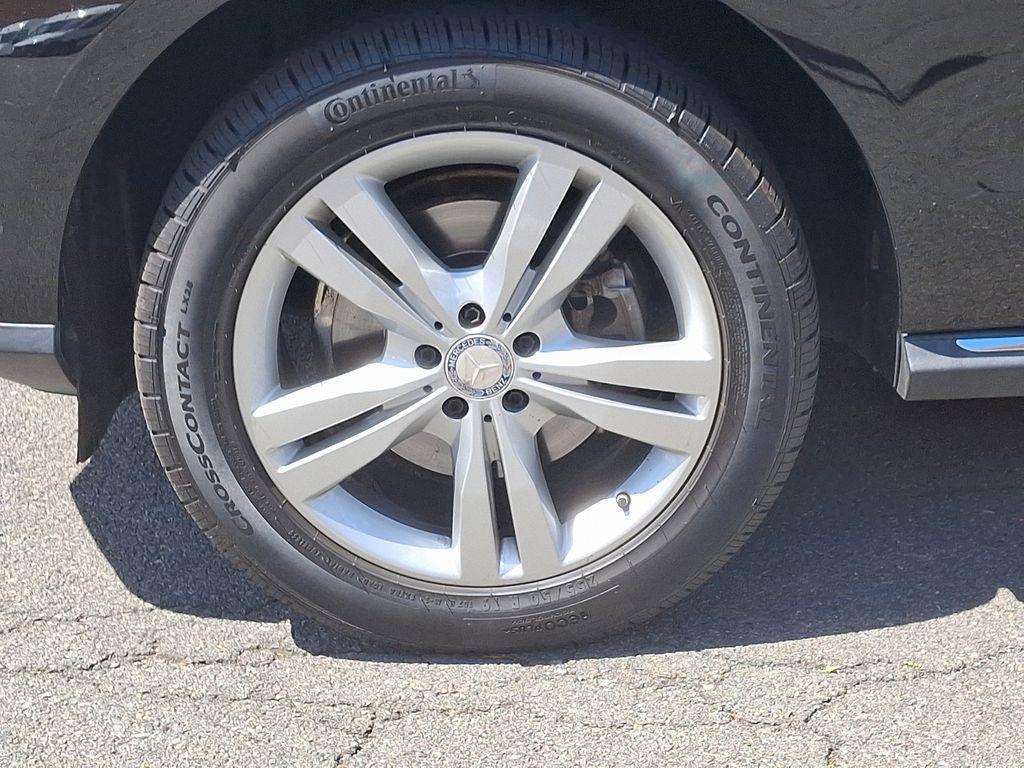 used 2013 Mercedes-Benz M-Class car, priced at $10,000