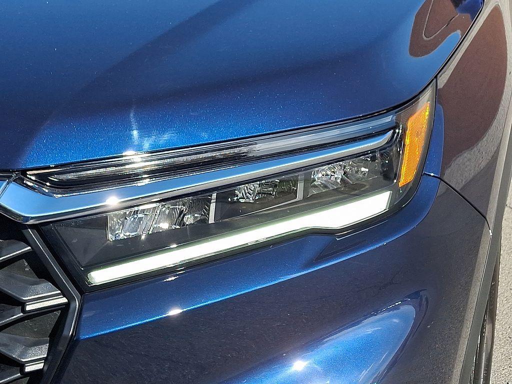 used 2025 Honda Pilot car, priced at $41,900