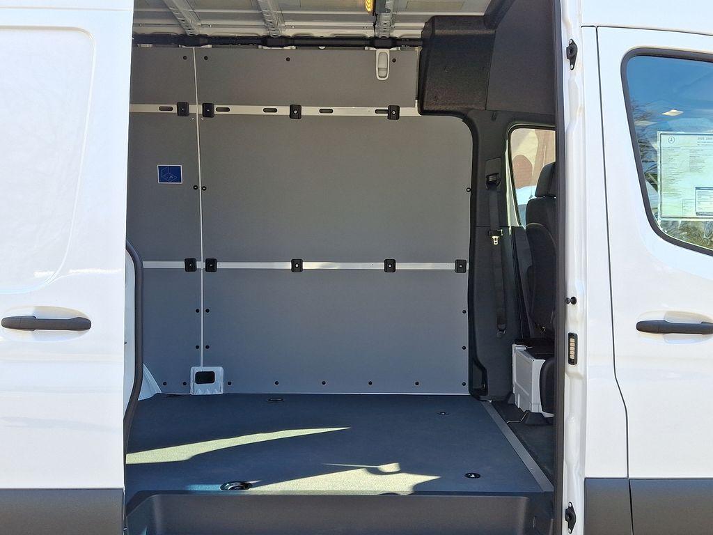 new 2025 Mercedes-Benz Sprinter 2500 car, priced at $61,685