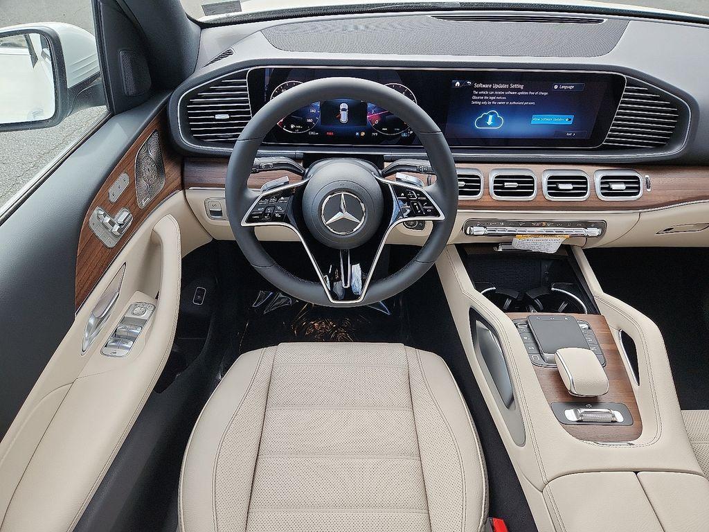new 2026 Mercedes-Benz GLE 580 car, priced at $91,445