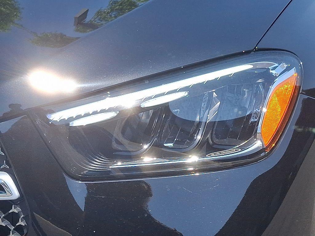 used 2024 Mercedes-Benz GLE 580 car, priced at $86,000