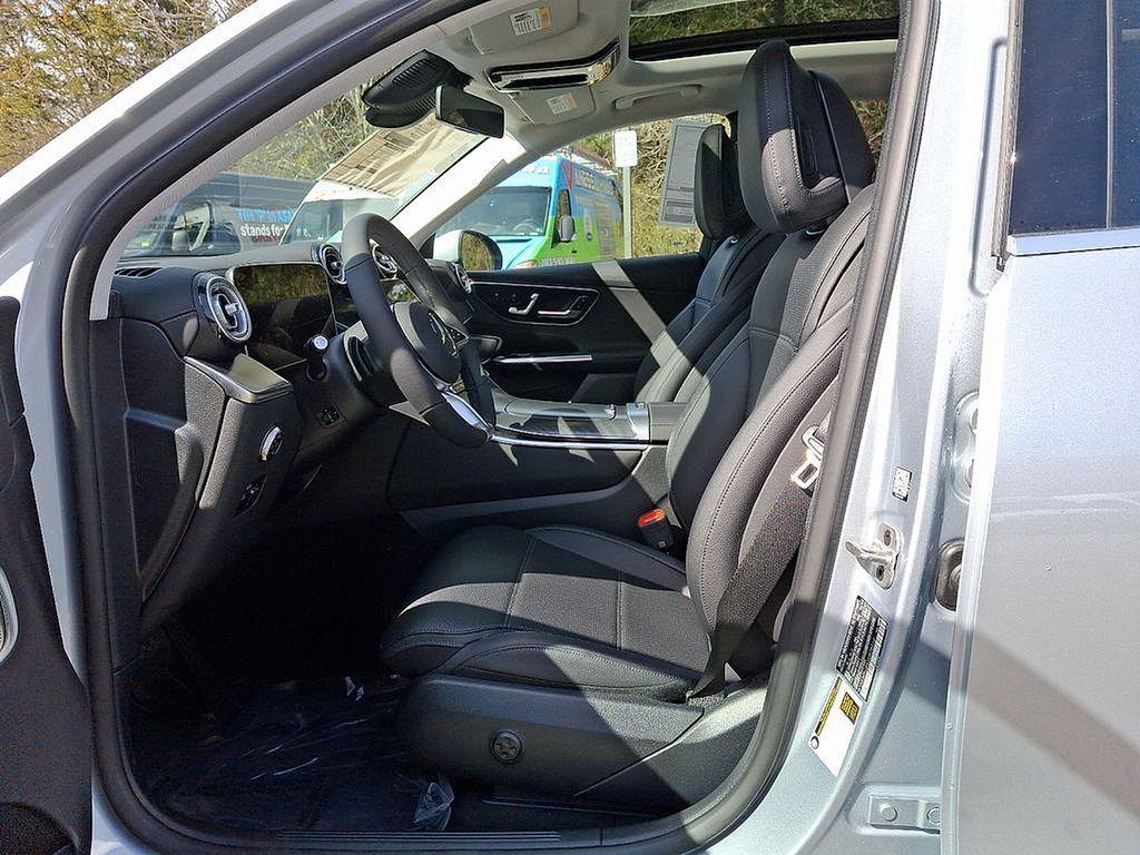 used 2025 Mercedes-Benz GLC 350e car, priced at $55,500