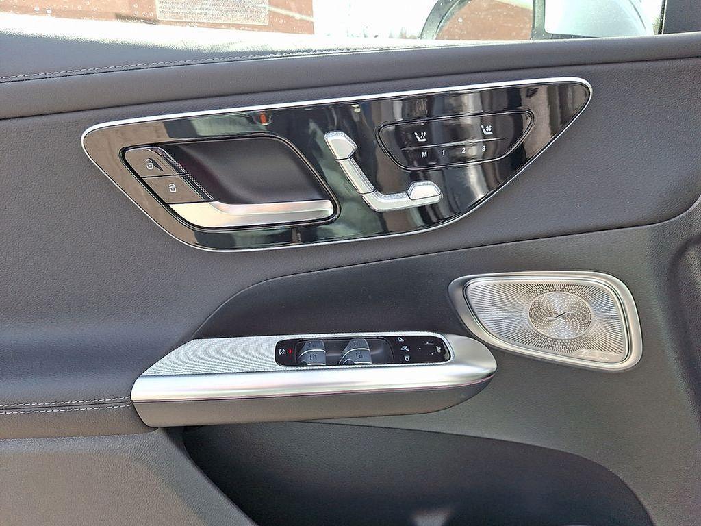 used 2025 Mercedes-Benz GLC 350e car, priced at $55,500