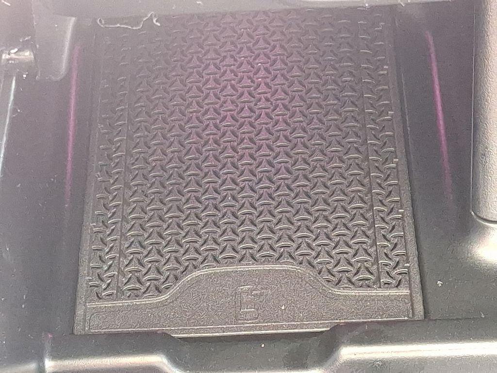 used 2025 Mercedes-Benz GLC 350e car, priced at $55,500