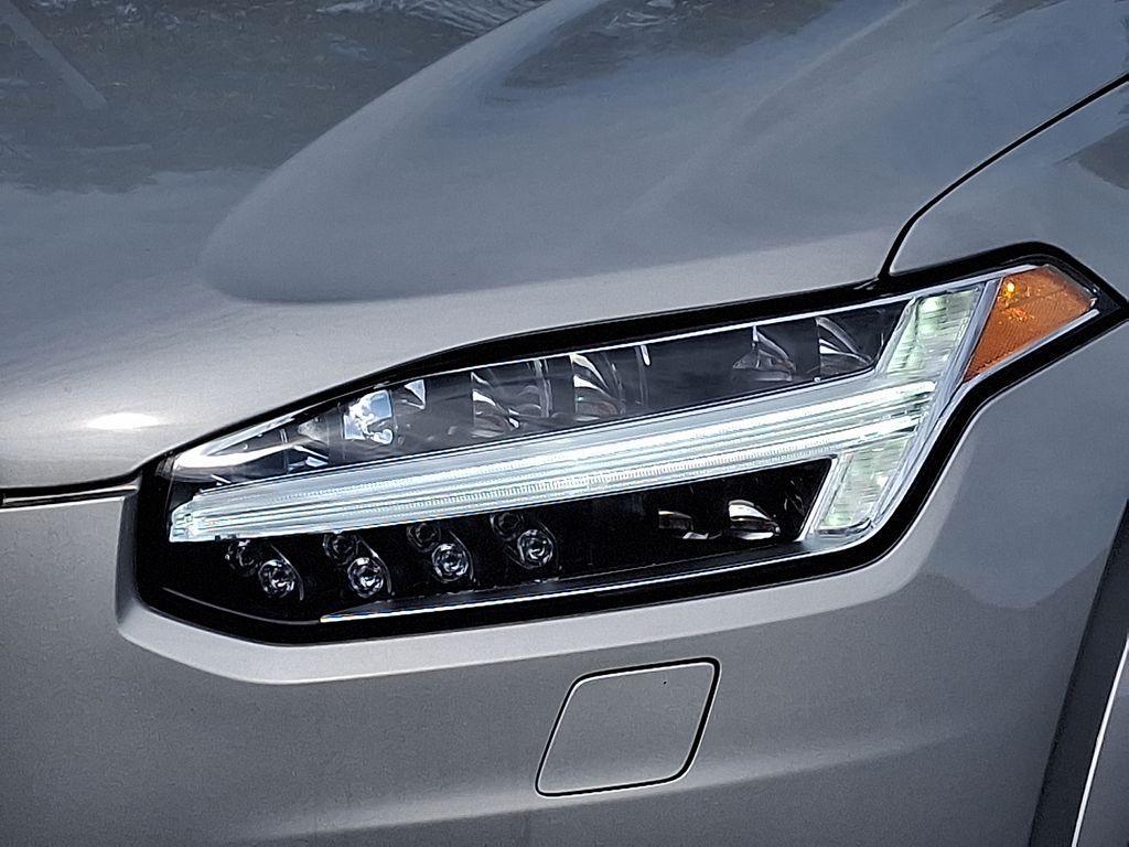 used 2023 Volvo XC90 car, priced at $46,500