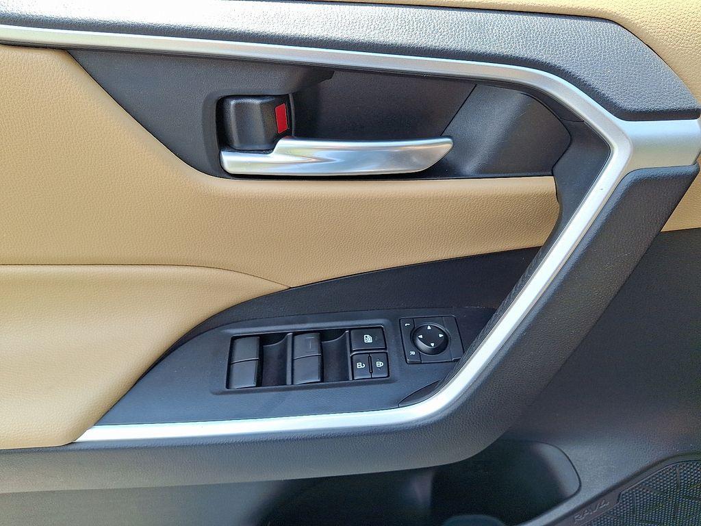 used 2021 Toyota RAV4 Hybrid car, priced at $28,100