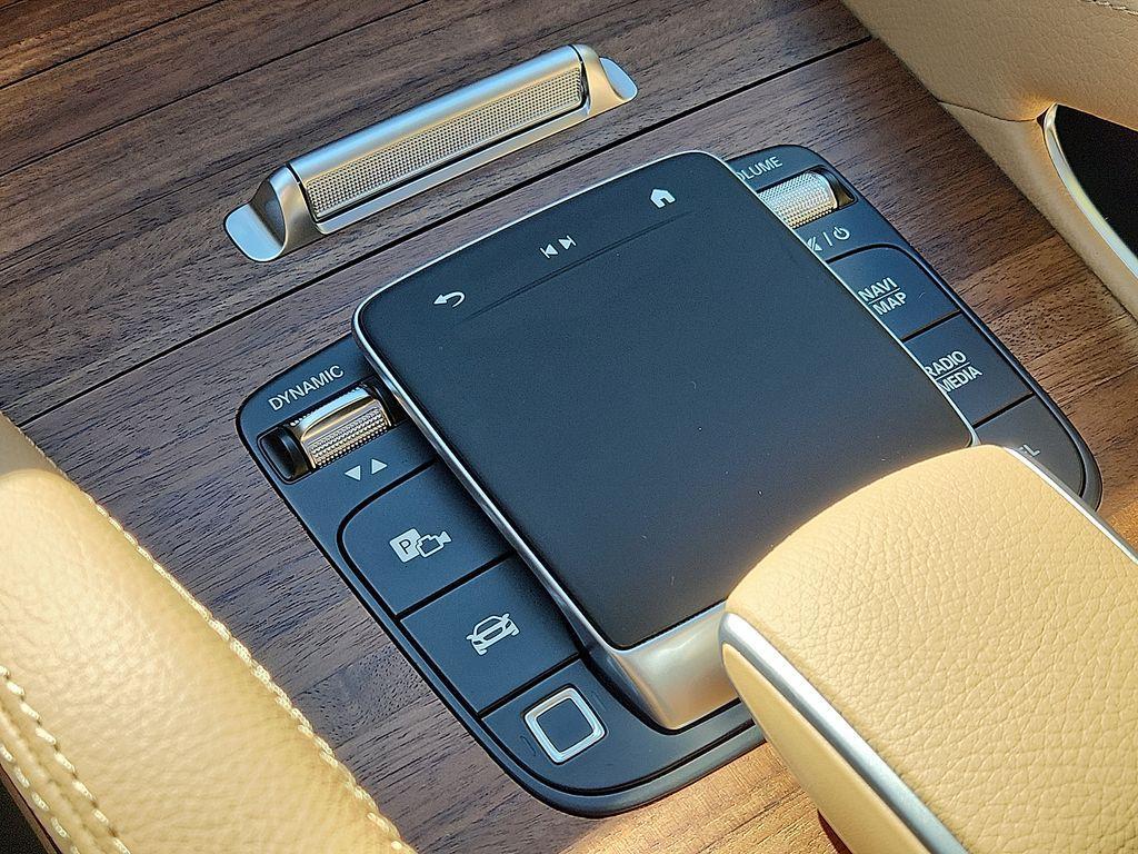 new 2026 Mercedes-Benz GLE 450 car, priced at $80,235