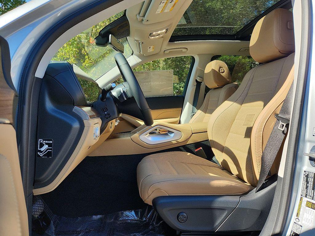 new 2026 Mercedes-Benz GLE 450 car, priced at $80,235