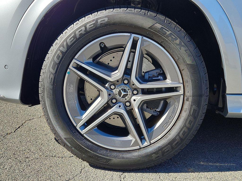 new 2026 Mercedes-Benz GLE 450 car, priced at $80,235