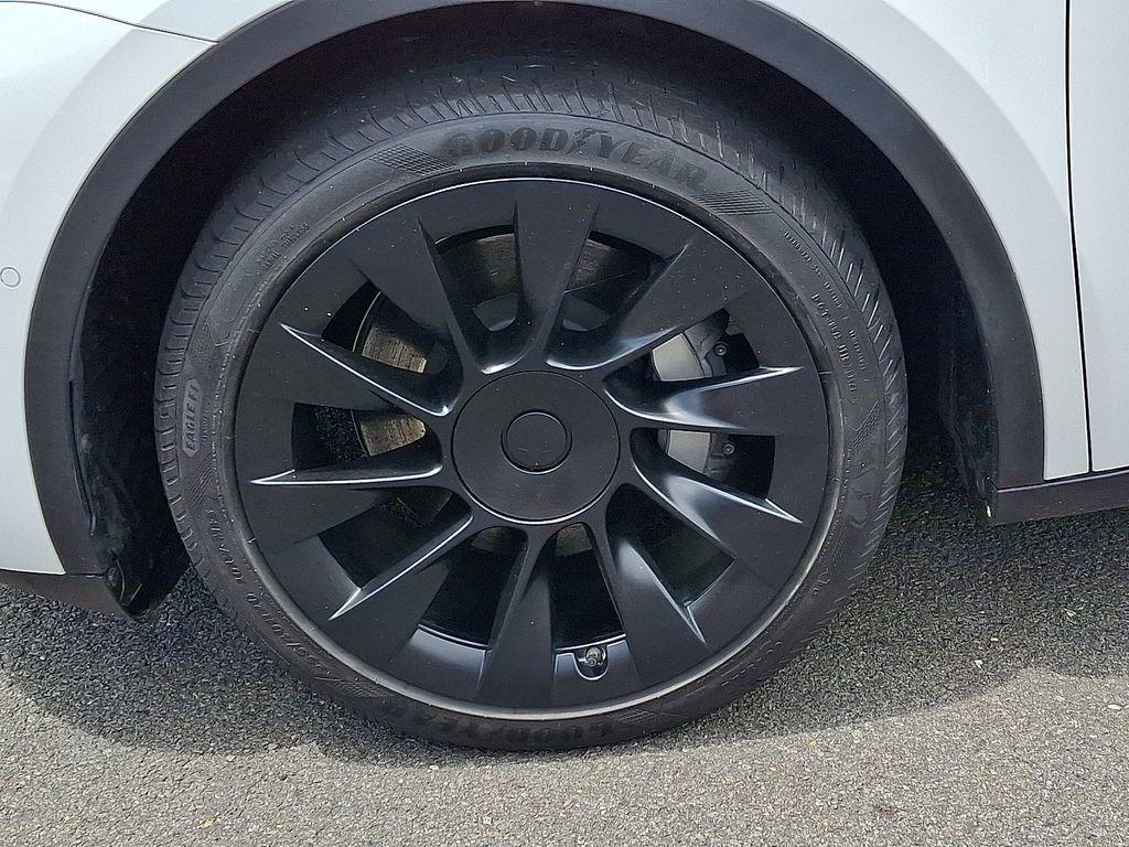 used 2021 Tesla Model Y car, priced at $25,400