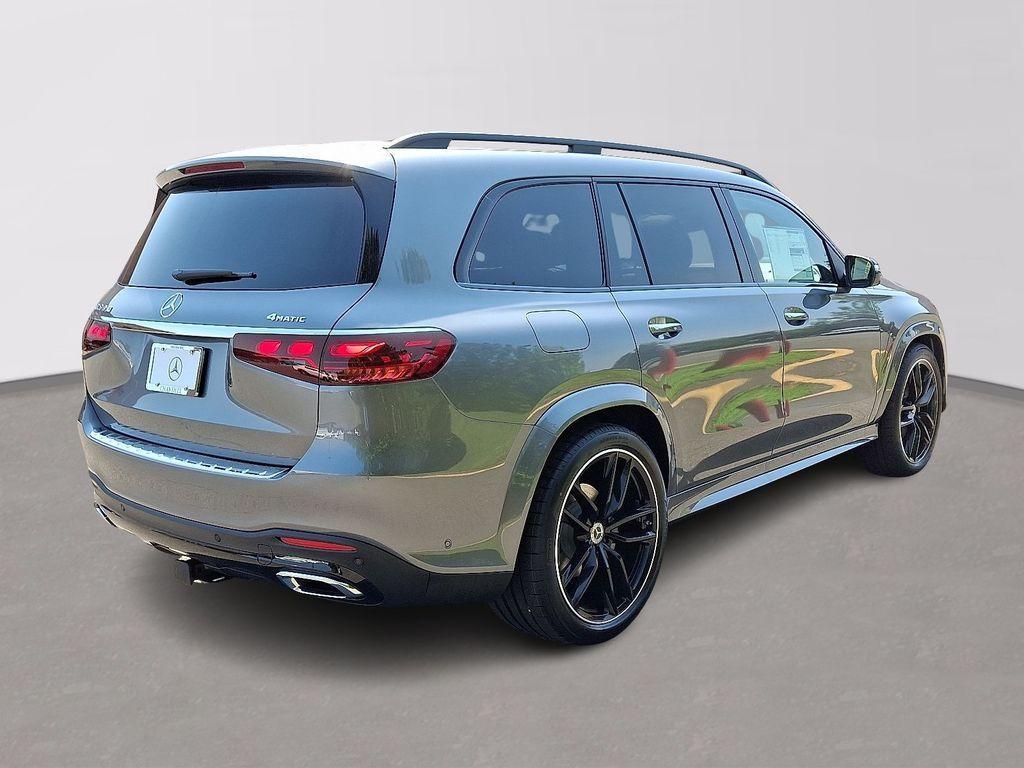 new 2025 Mercedes-Benz GLS 450 car, priced at $105,730