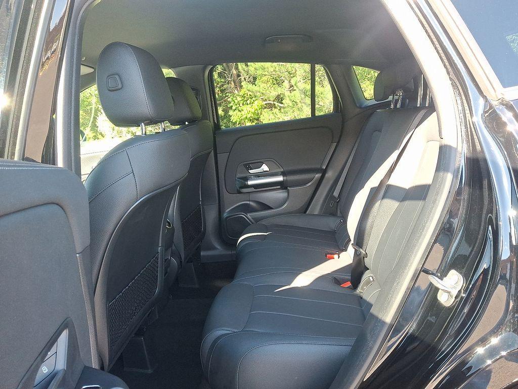 used 2025 Mercedes-Benz GLA 250 car, priced at $34,900