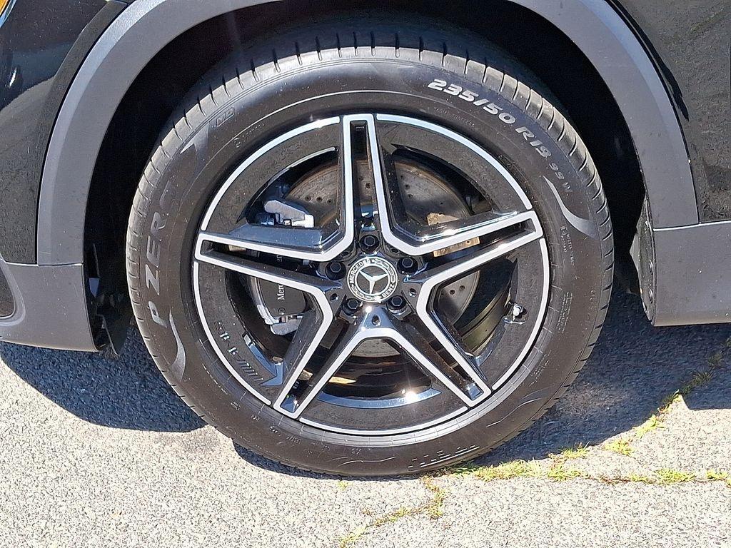 used 2024 Mercedes-Benz GLB 250 car, priced at $40,200