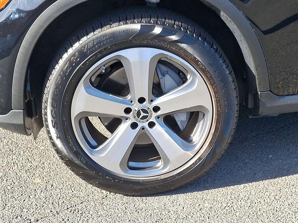 used 2022 Mercedes-Benz GLC 300 car, priced at $34,546