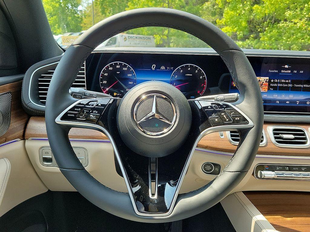 used 2025 Mercedes-Benz GLC 300 car, priced at $48,900
