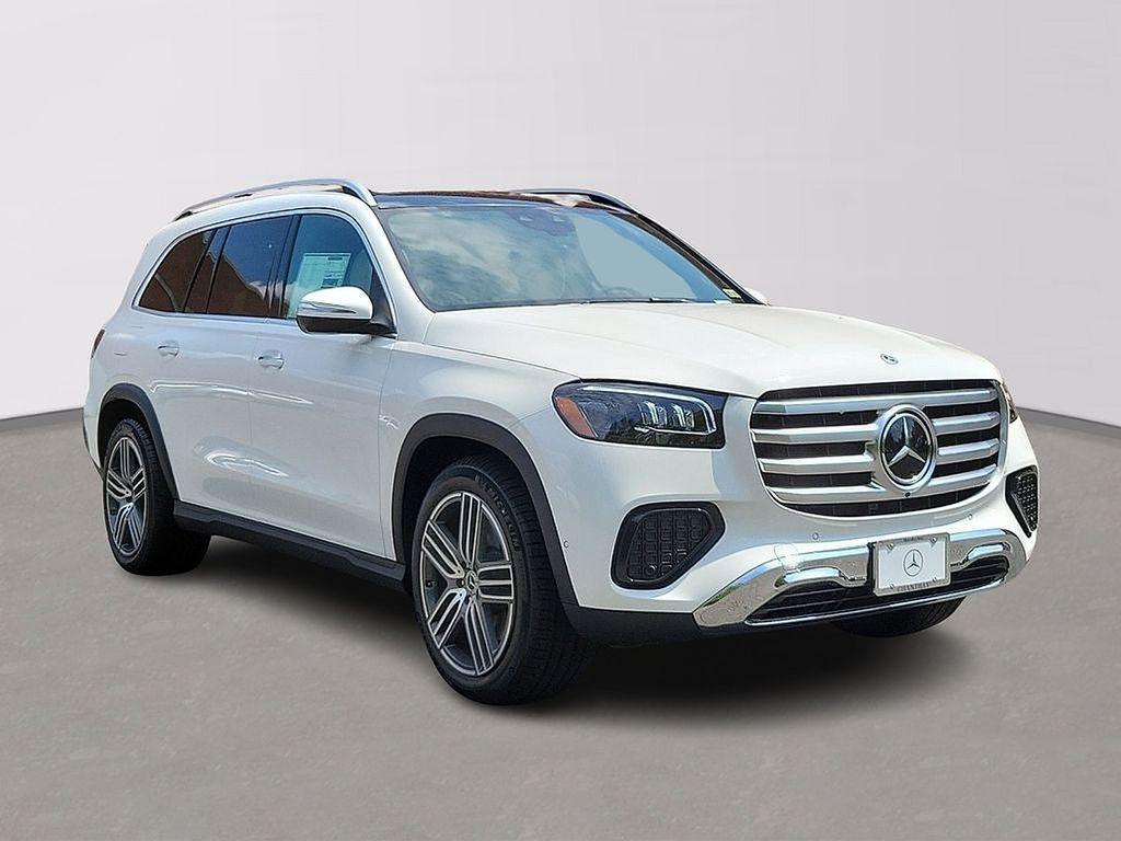 used 2025 Mercedes-Benz GLC 300 car, priced at $48,900