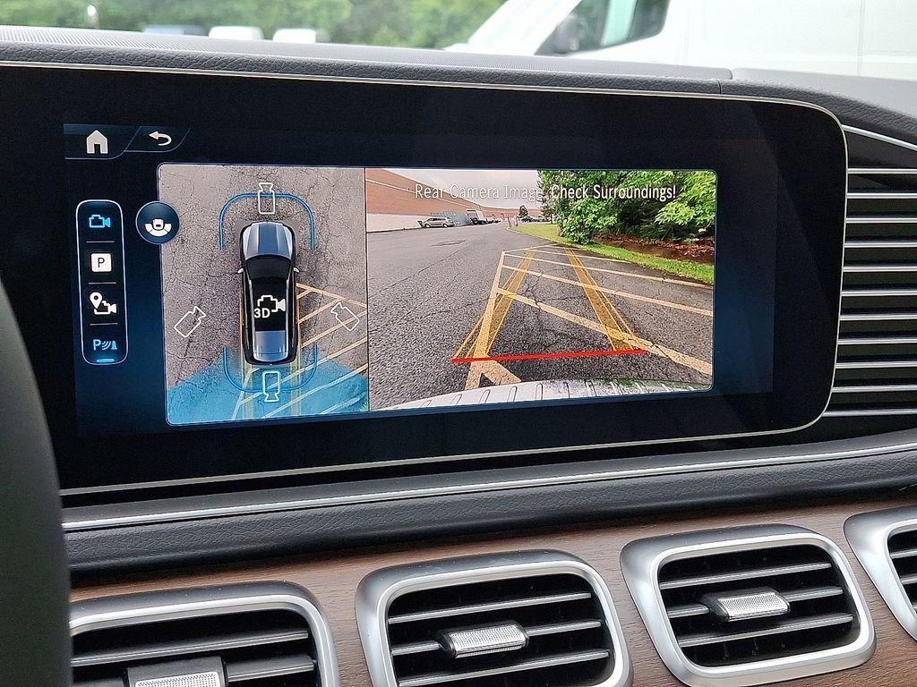 new 2025 Mercedes-Benz GLS 450 car, priced at $90,980