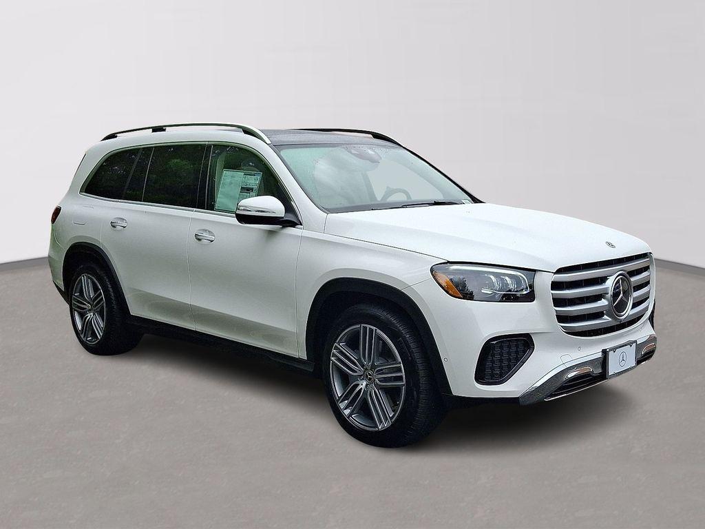 new 2025 Mercedes-Benz GLS 450 car, priced at $90,980