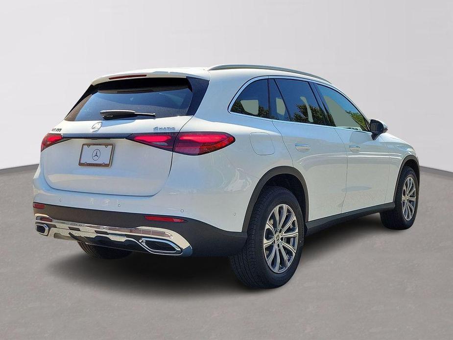 new 2025 Mercedes-Benz GLC 300 car, priced at $52,785