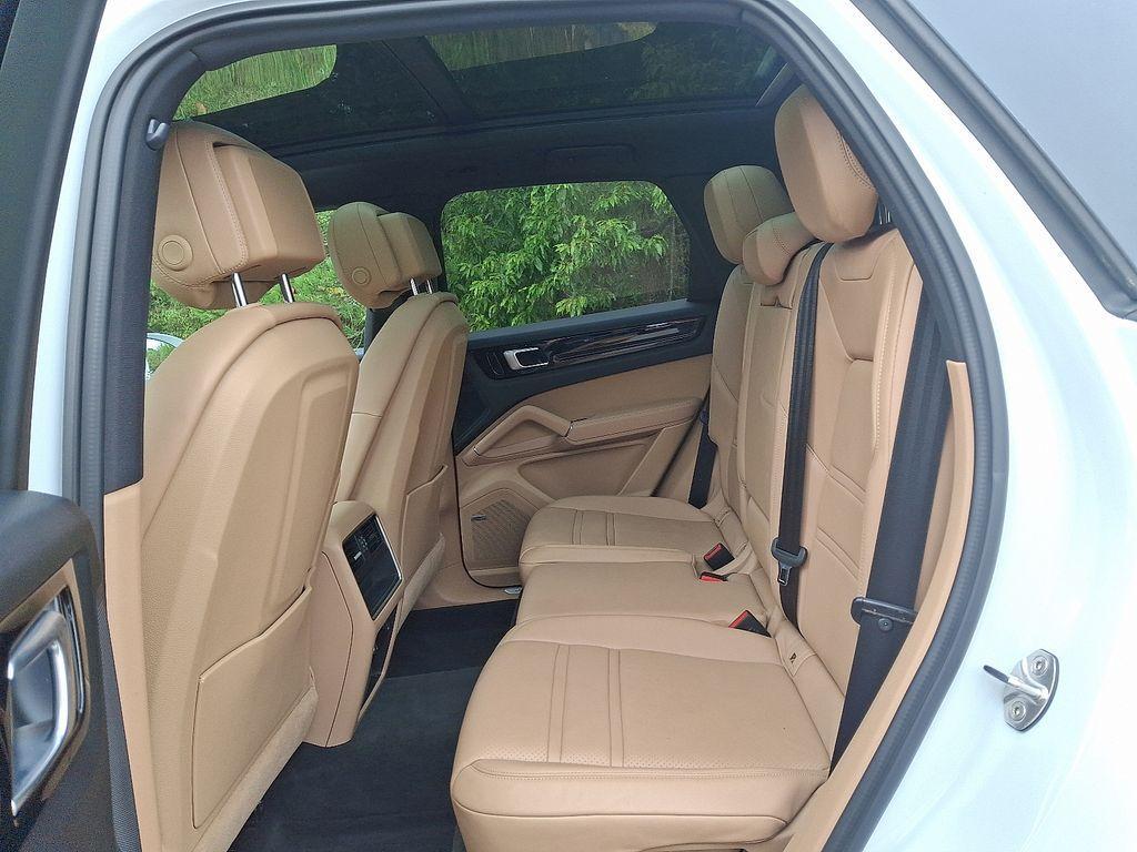 used 2019 Porsche Cayenne car, priced at $39,087