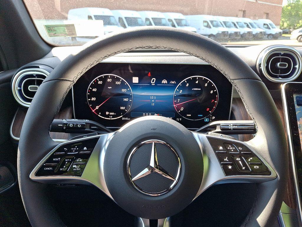 new 2025 Mercedes-Benz GLC 300 car, priced at $60,560