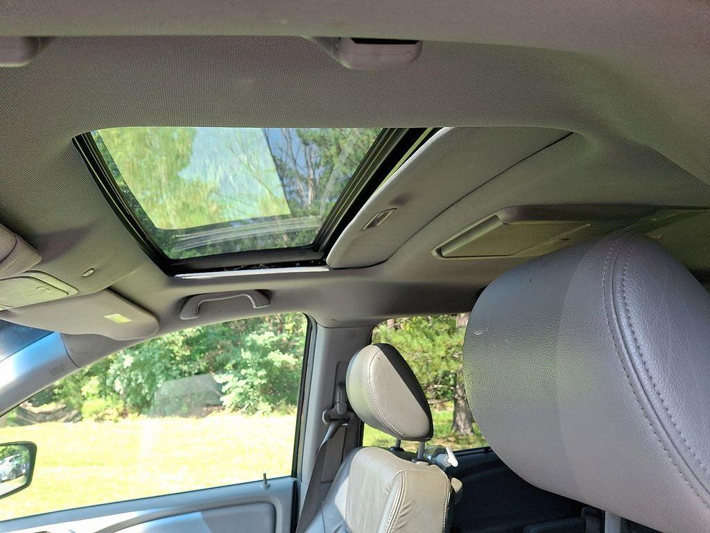 used 2010 Honda Odyssey car, priced at $5,500