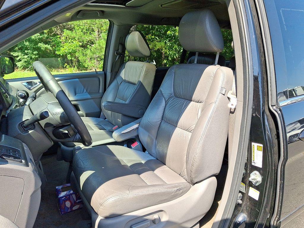 used 2010 Honda Odyssey car, priced at $5,500