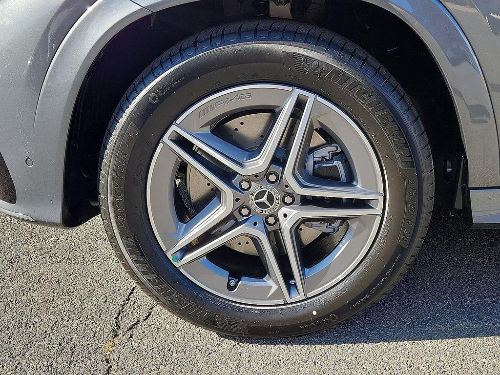 new 2026 Mercedes-Benz GLE 350 car, priced at $74,105