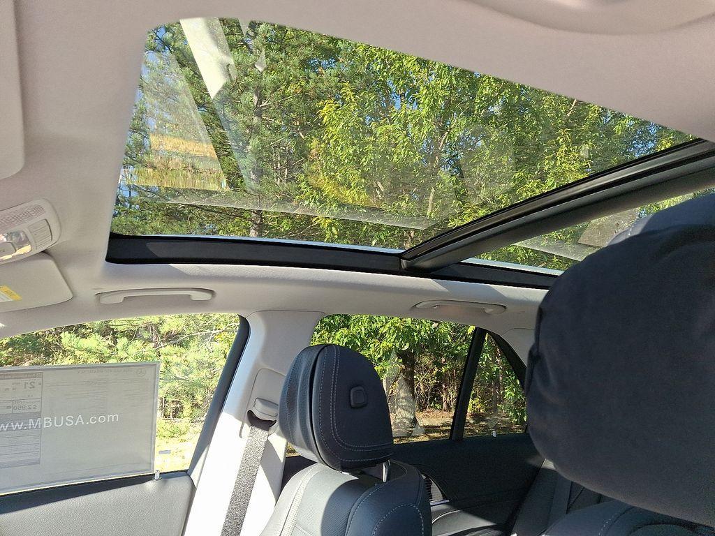 new 2026 Mercedes-Benz GLE 450 car, priced at $88,405