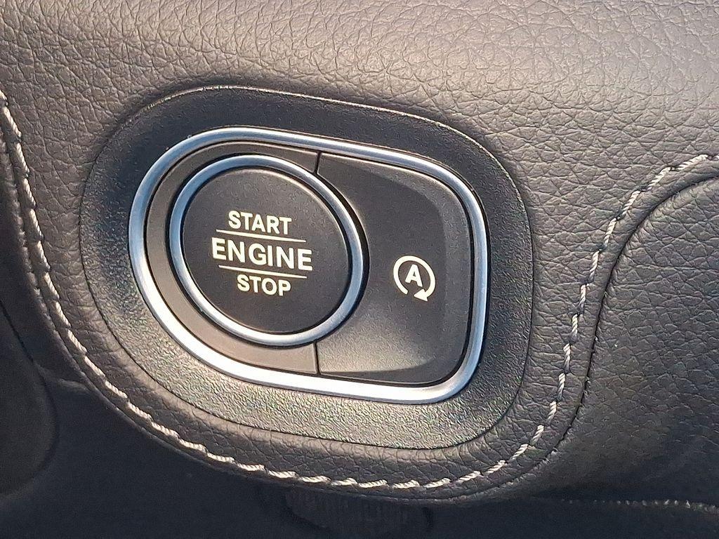 new 2026 Mercedes-Benz GLE 450 car, priced at $88,405