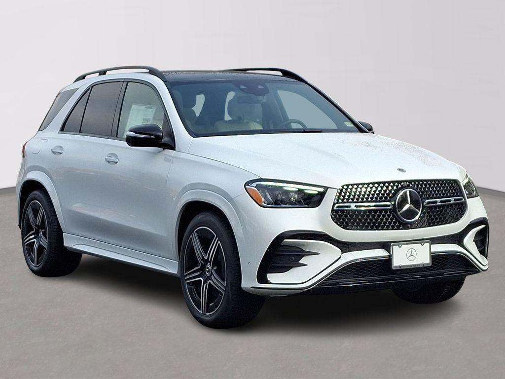 new 2025 Mercedes-Benz GLE 450 car, priced at $85,630