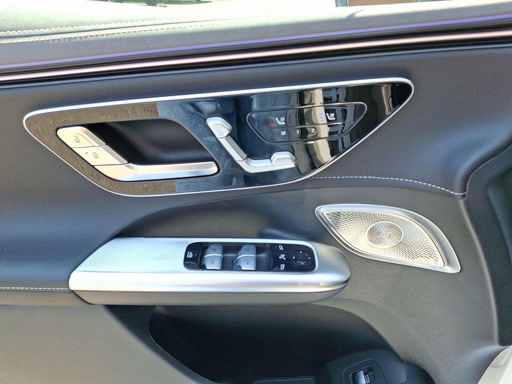 new 2025 Mercedes-Benz EQE 350 car, priced at $87,600