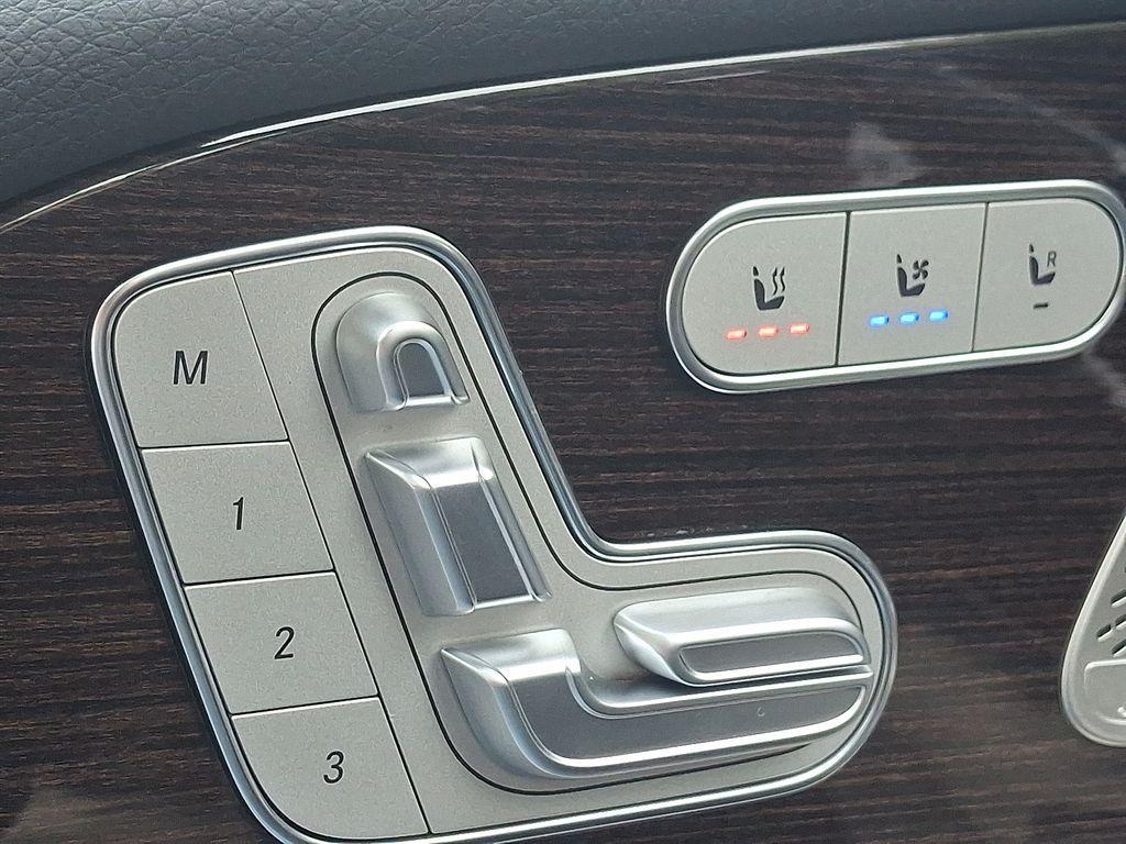 new 2026 Mercedes-Benz GLE 580 car, priced at $96,555