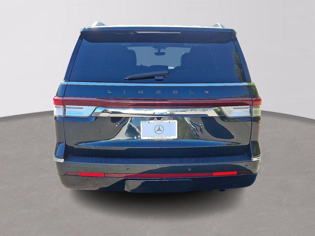 used 2022 Lincoln Navigator car, priced at $57,900