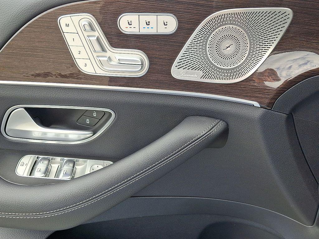 used 2025 Mercedes-Benz GLS 450 car, priced at $81,900