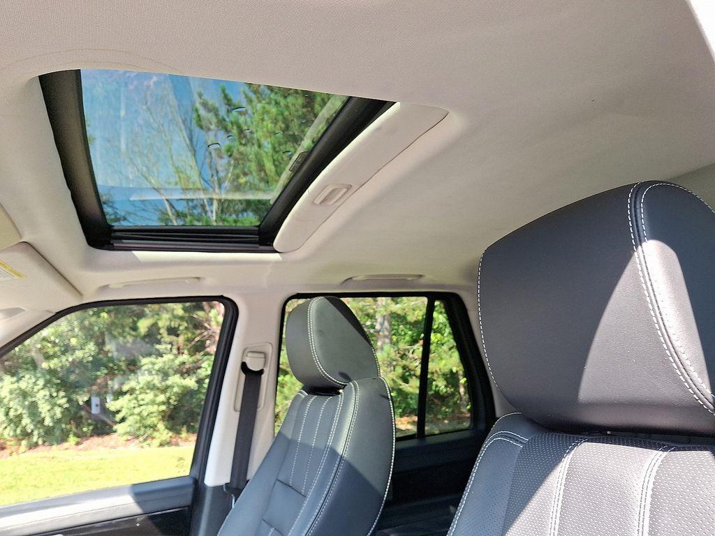 used 2011 Land Rover Range Rover Sport car, priced at $7,800