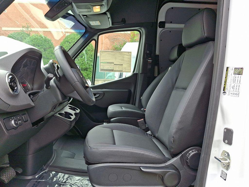 new 2025 Mercedes-Benz Sprinter 2500 car, priced at $61,640
